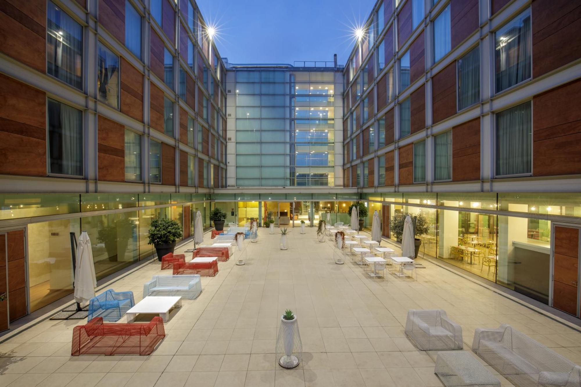 Doubletree By Hilton Milan — Fotoğraflar 2